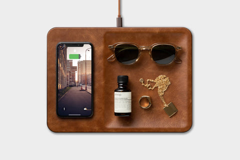 CATCH:3 - Classics Leather Wireless Charger with Valet Tray -Saddle