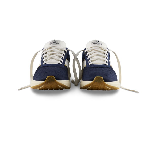 Tracksmith Eliot Runner - Navy/Ivory